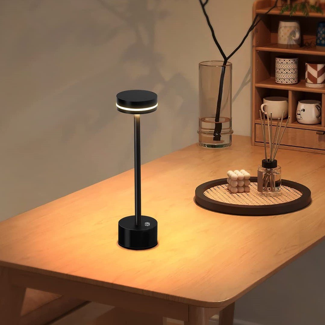 Velzora - Lampe de table aluminium rechargeable, intensité réglable | Velzora