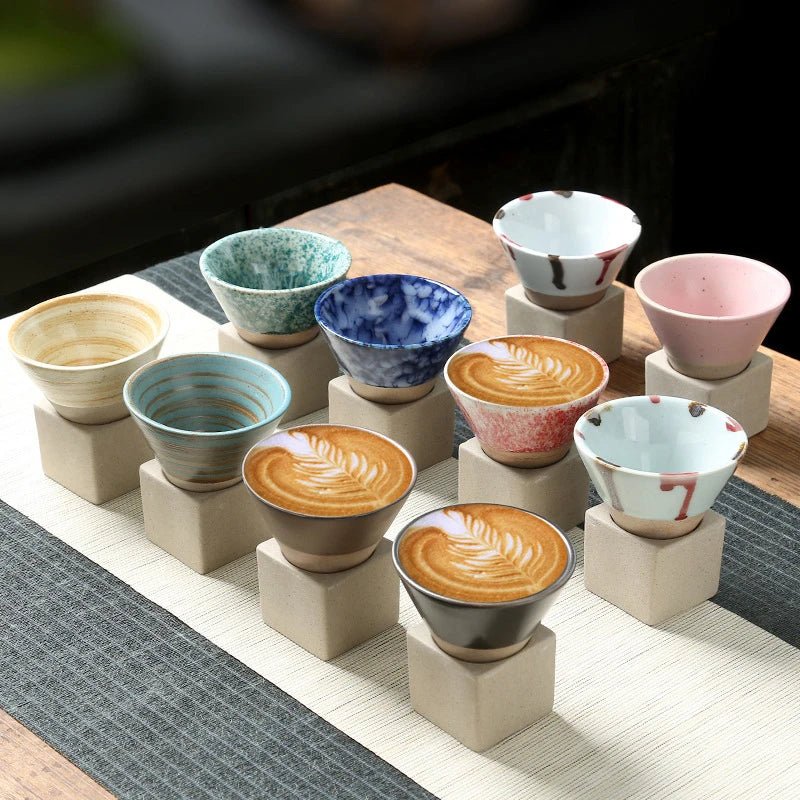 Velzora - Tasse en céramique japonaise faite main, forme conique | Velzora