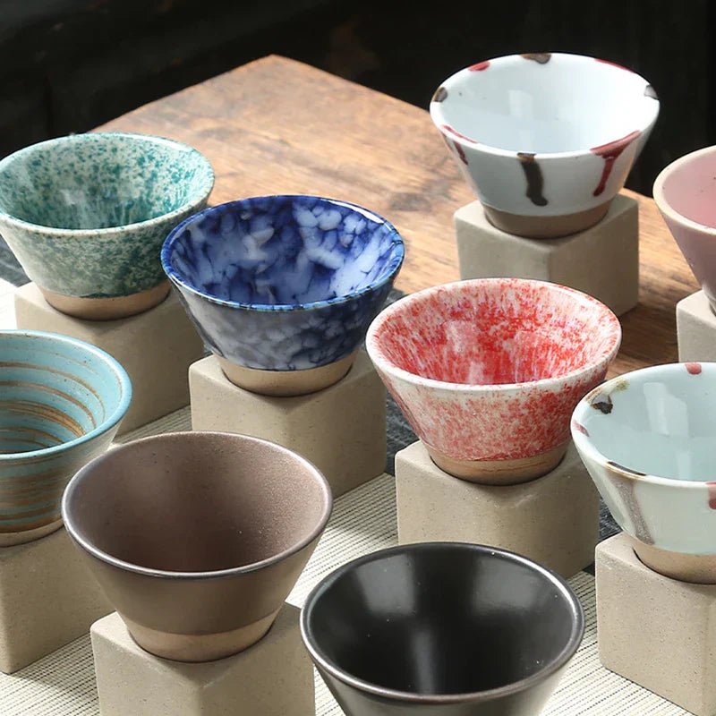 Velzora - Tasse en céramique japonaise faite main, forme conique | Velzora