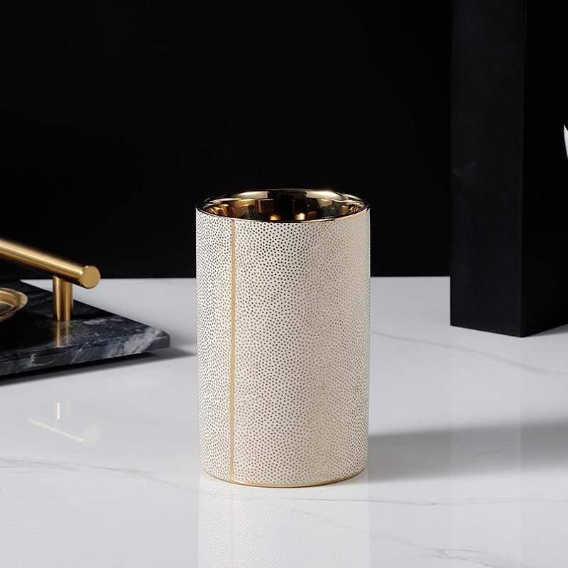 Velzora - Ensemble accessoires salle de bain céramique bords dorés | Velzora