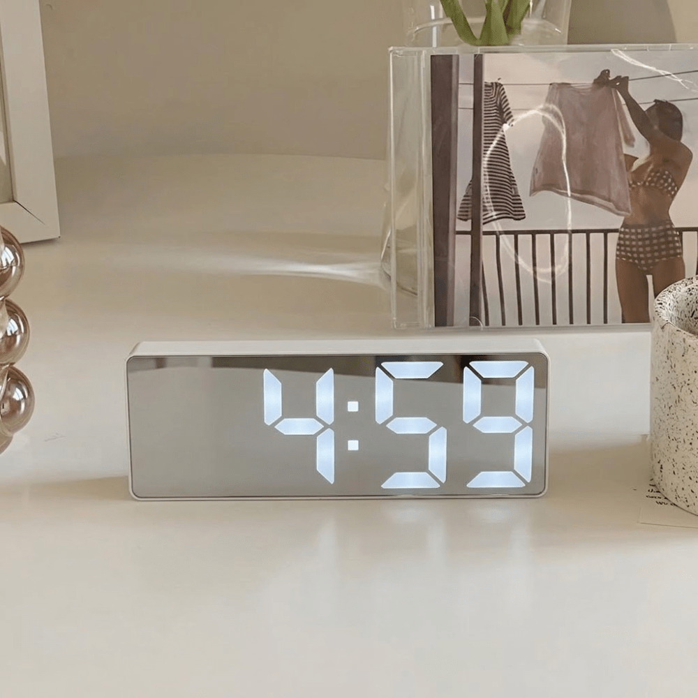 Velzora - Réveil numérique miroir LED design minimaliste en ABS