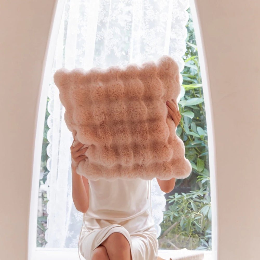 Velzora - Housse de coussin décoratif en fausse fourrure douce