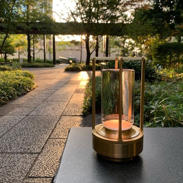 Velzora - Lampe de table dimmable en cristal et métal texturé | Velzora