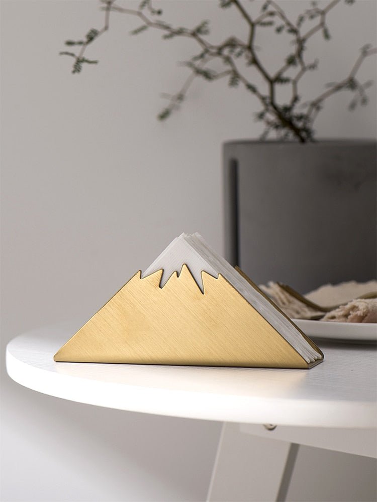 Velzora - Porte-serviettes de table en acier doré au design sculptural | Velzora
