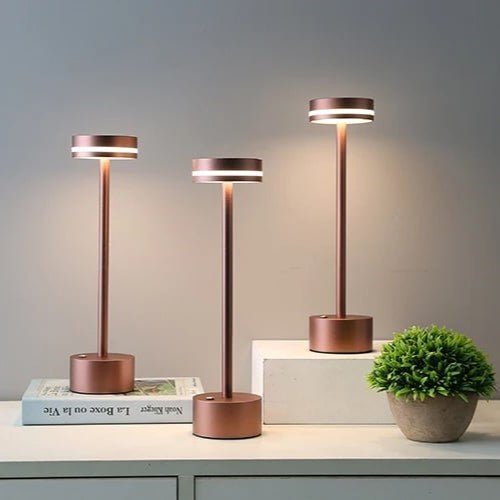 Velzora - Lampe de table aluminium rechargeable, intensité réglable | Velzora