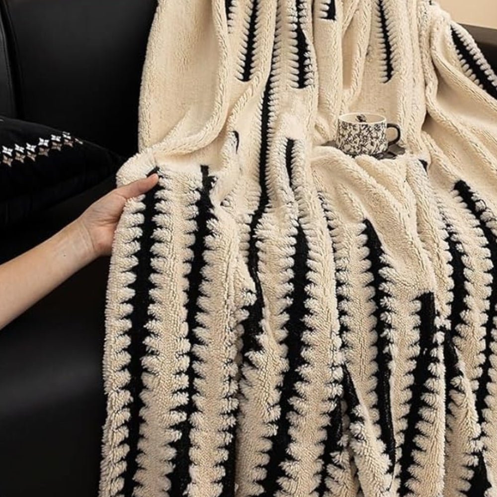 Velzora - Housse de canapé matelassée en microfibre texturée | Velzora