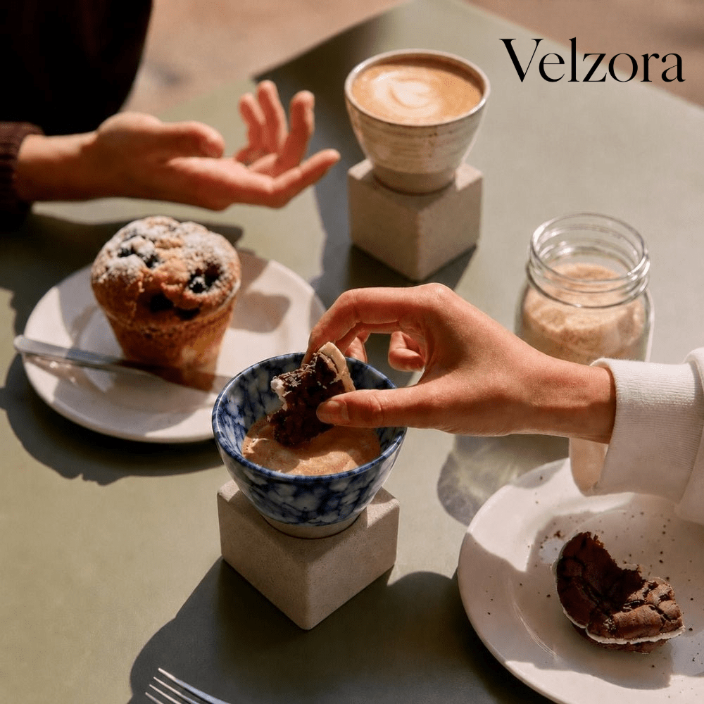 Velzora - Tasse en céramique japonaise faite main, forme conique | Velzora