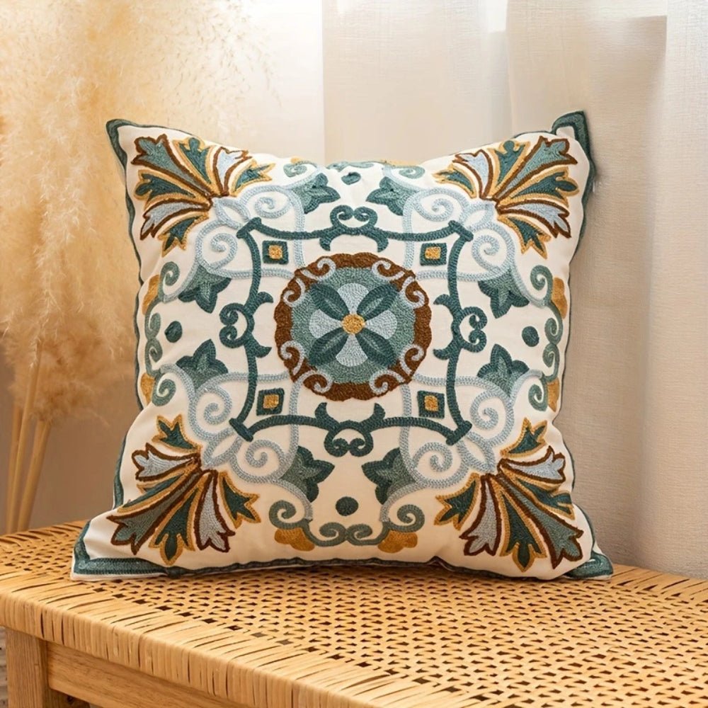 Velzora - Housse de coussin décorative brodée en microfibre vintage